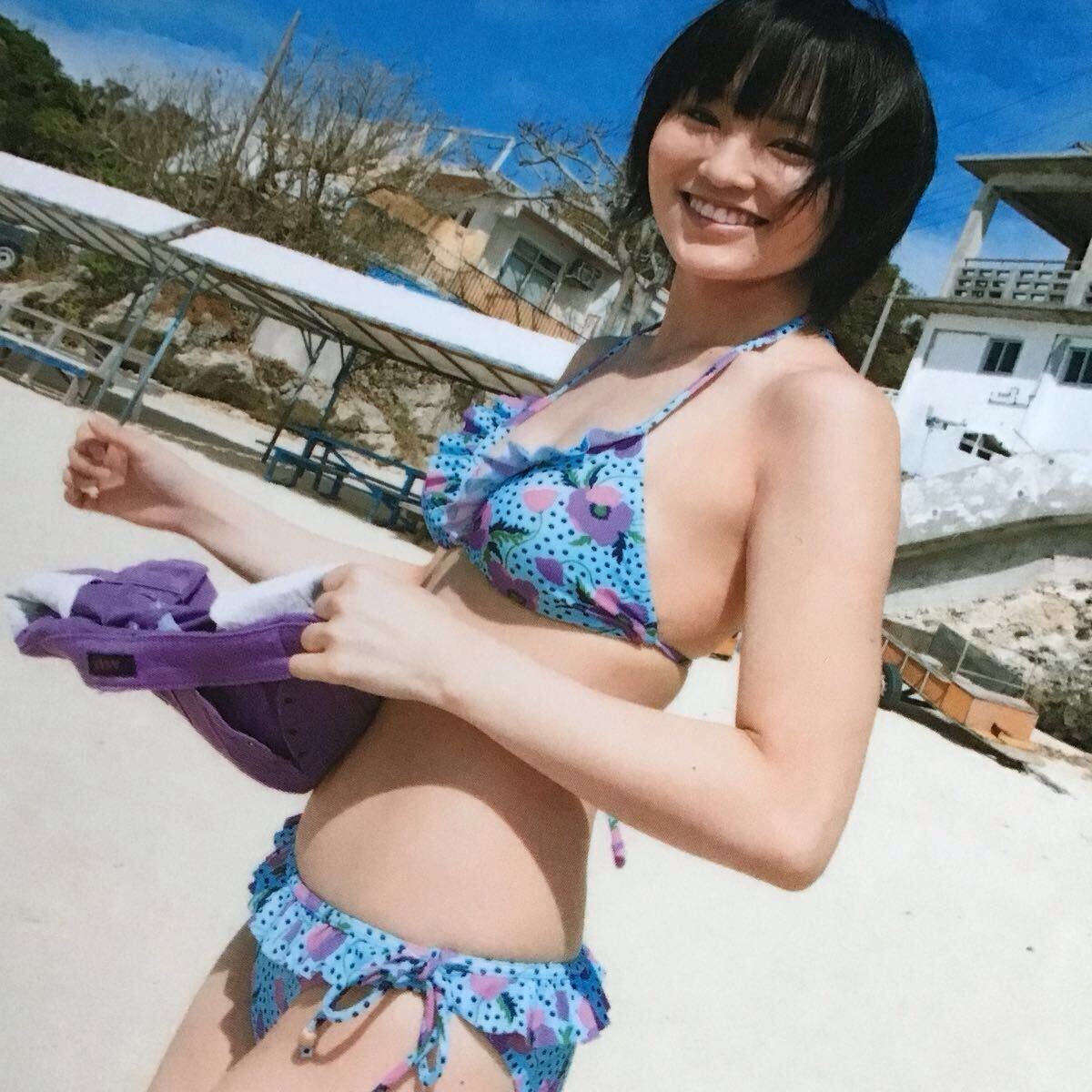 「 山本彩 」写真集 / 100μm ラミネート 雑誌 切り抜き 6P B5 グラビア /アイドル コレクション/ やまもとさやか y510_5