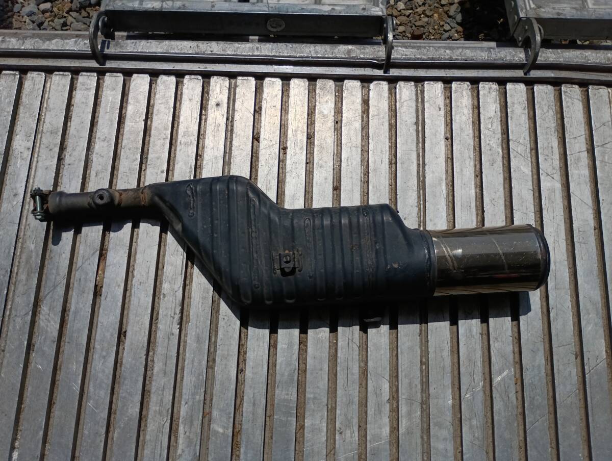 ヤマハ　TT25０R　４YG　マフラー_2