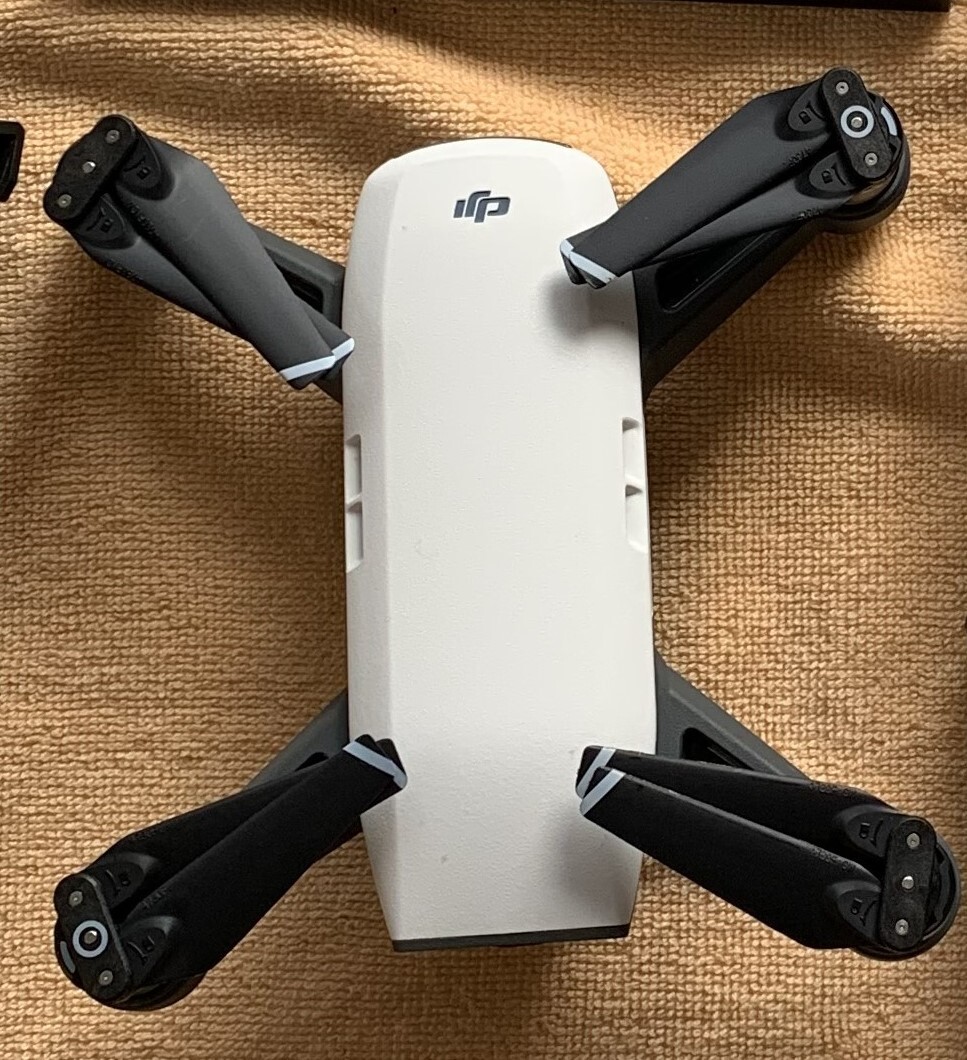 【バッテリー３個】DJI SPARK（ホワイト） ドローン動作中古品_3