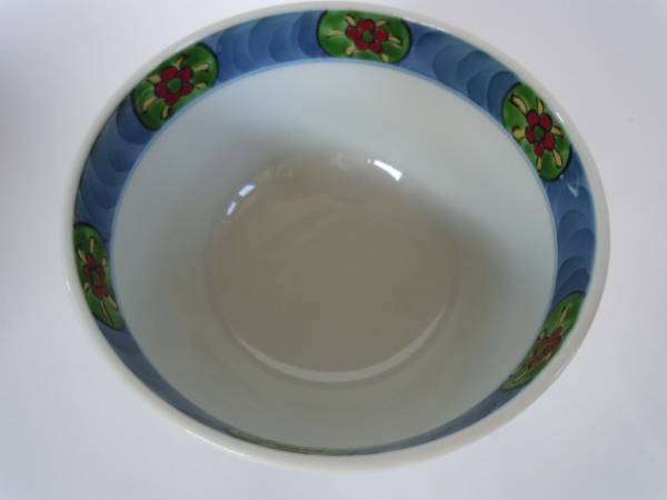 至楽 伊万里 色絵 源右衛門窯 茶碗 花文 箱付き_3