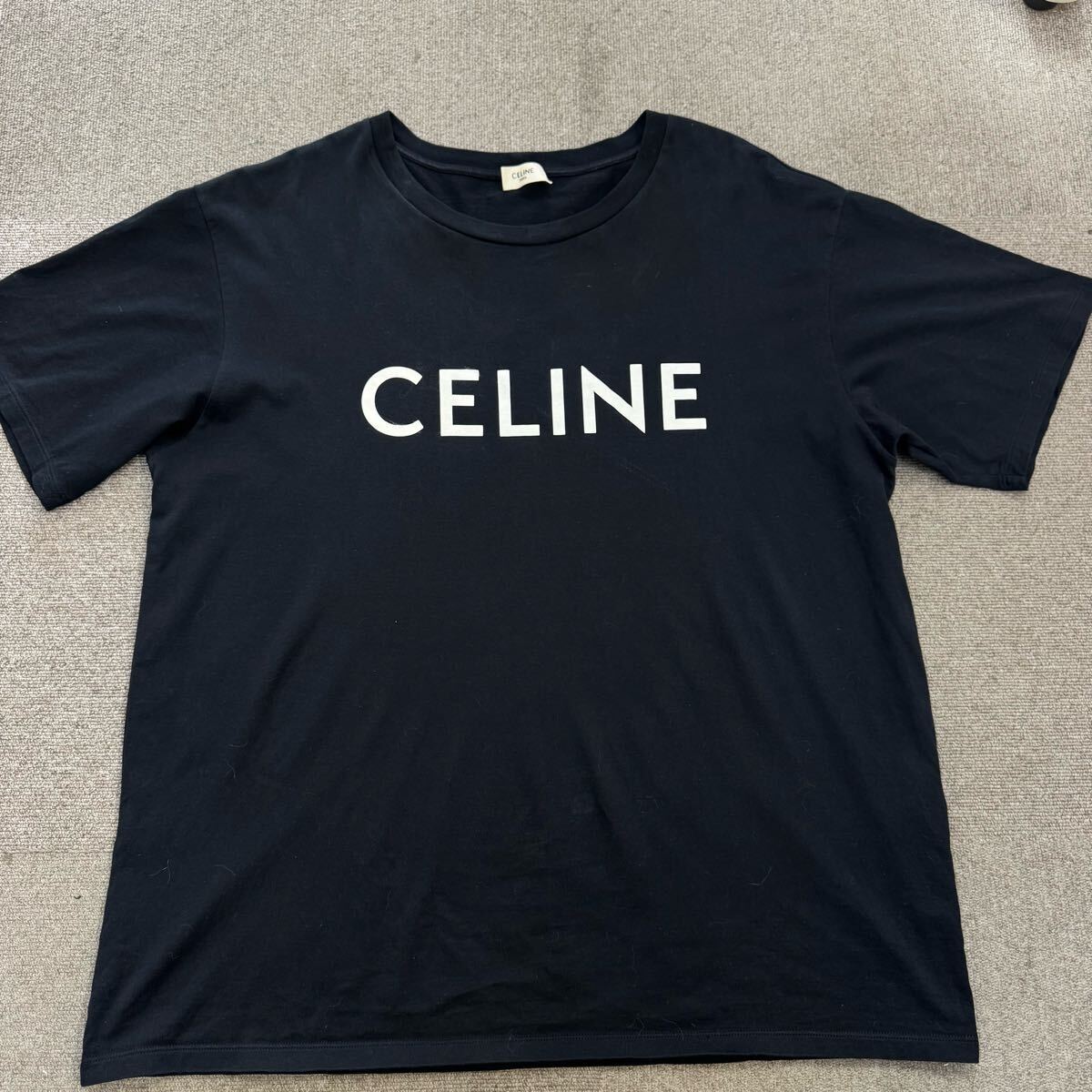 2『美品・現行タグ』 CELINE セリーヌ メンズ ビッグロゴ プリント