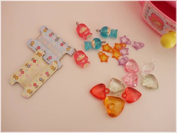 キキララ☆おもちゃ くるくるビーズメーカー 玩具 レトロ (リトル