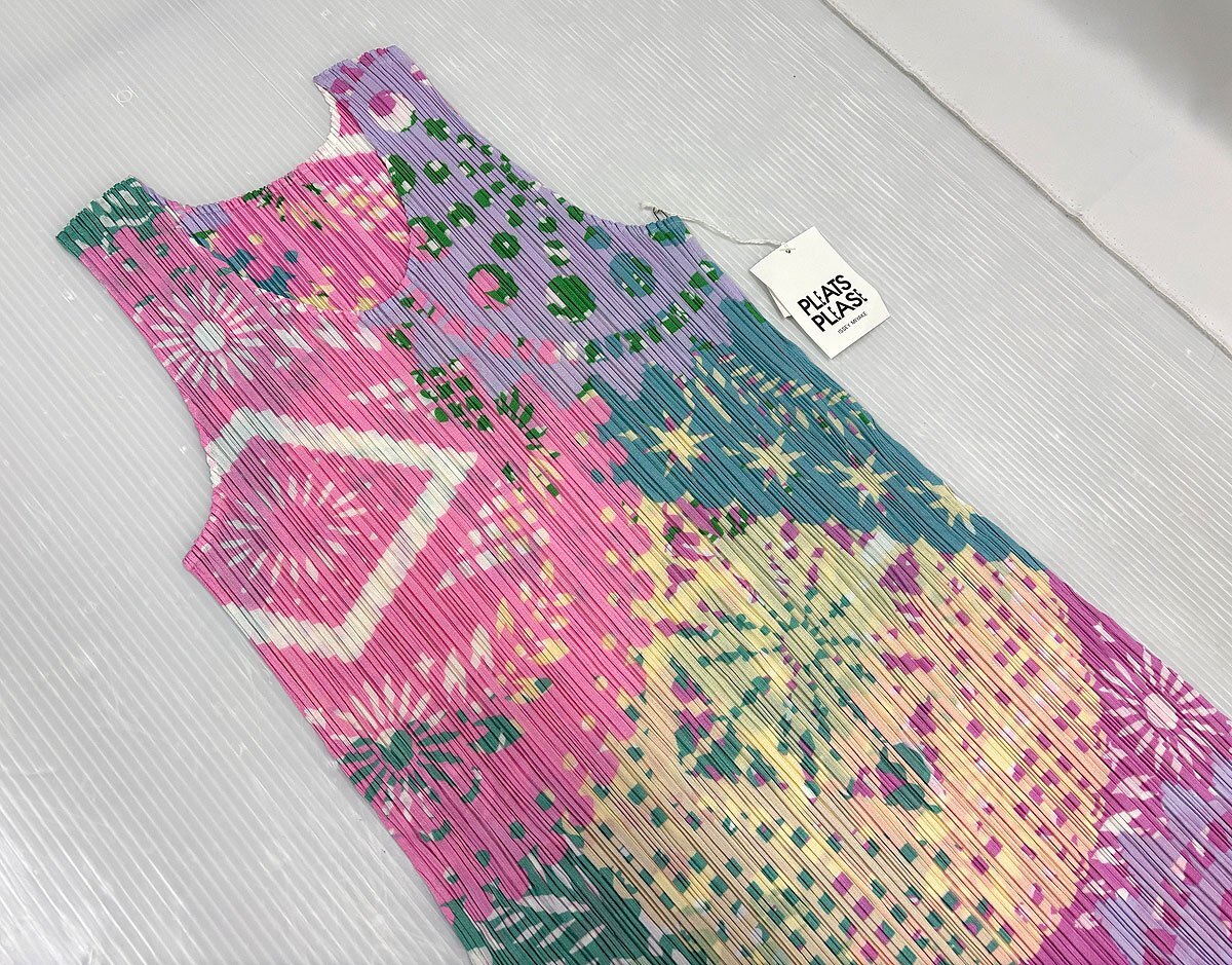 PLEATS PLEASE ISSEY MIYAKE プリーツ ワンピース サイズ4 プリーツ