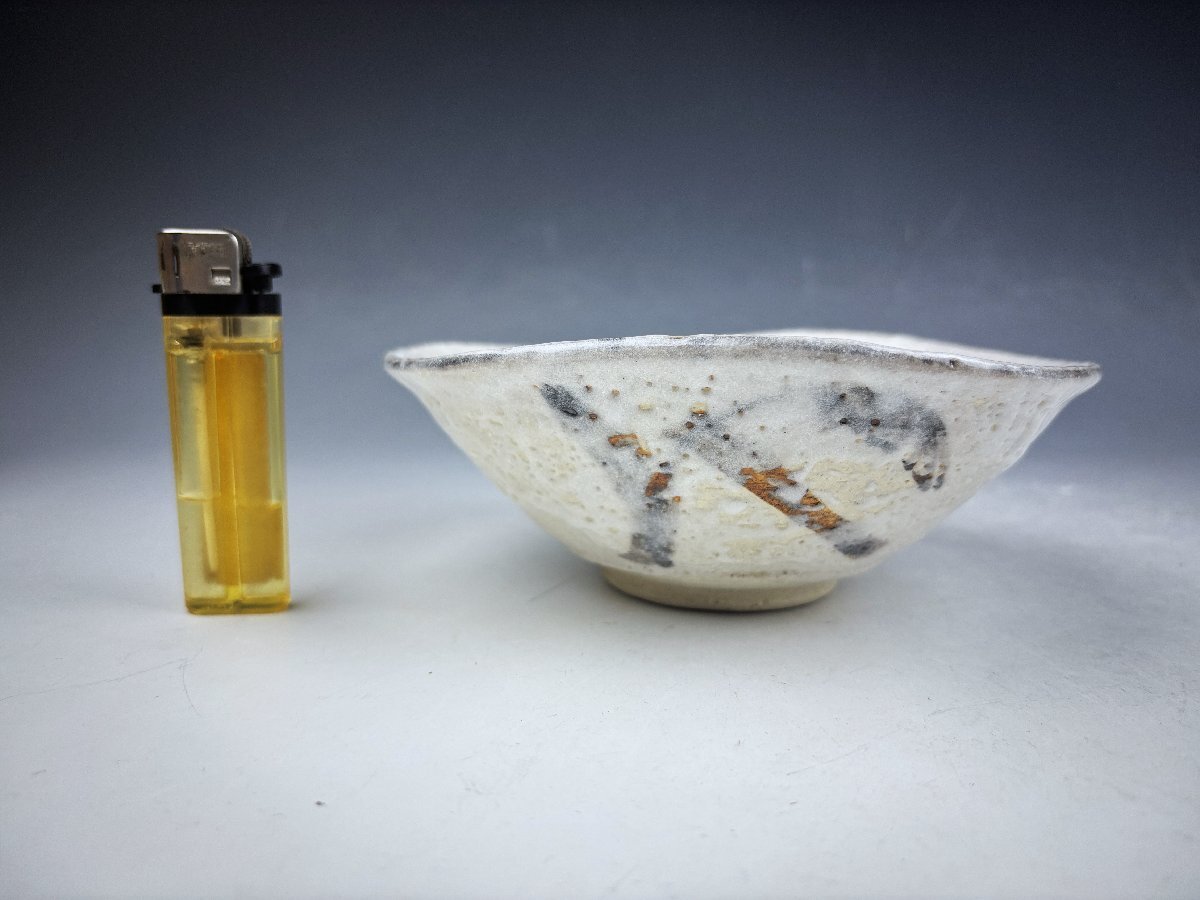 志野焼 山口茂 鉄絵 平茶碗 夏茶碗 抹茶碗 無傷 共箱 茶器 茶道具 和