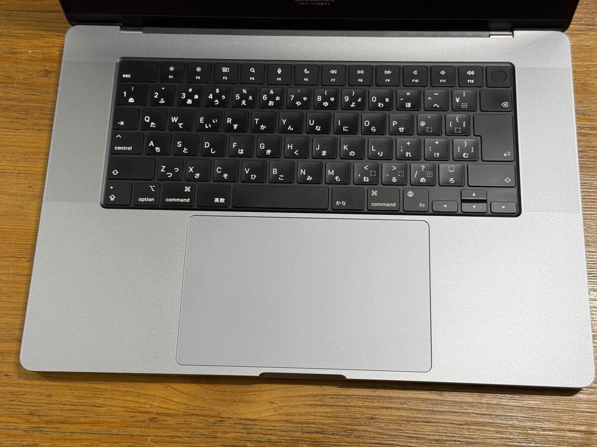 M1 Max フルスペック MacBook Pro 16インチ スペースグレー 10コアCPU / 32コアGPU / 64GB メモリ/ 8TB SSD_4