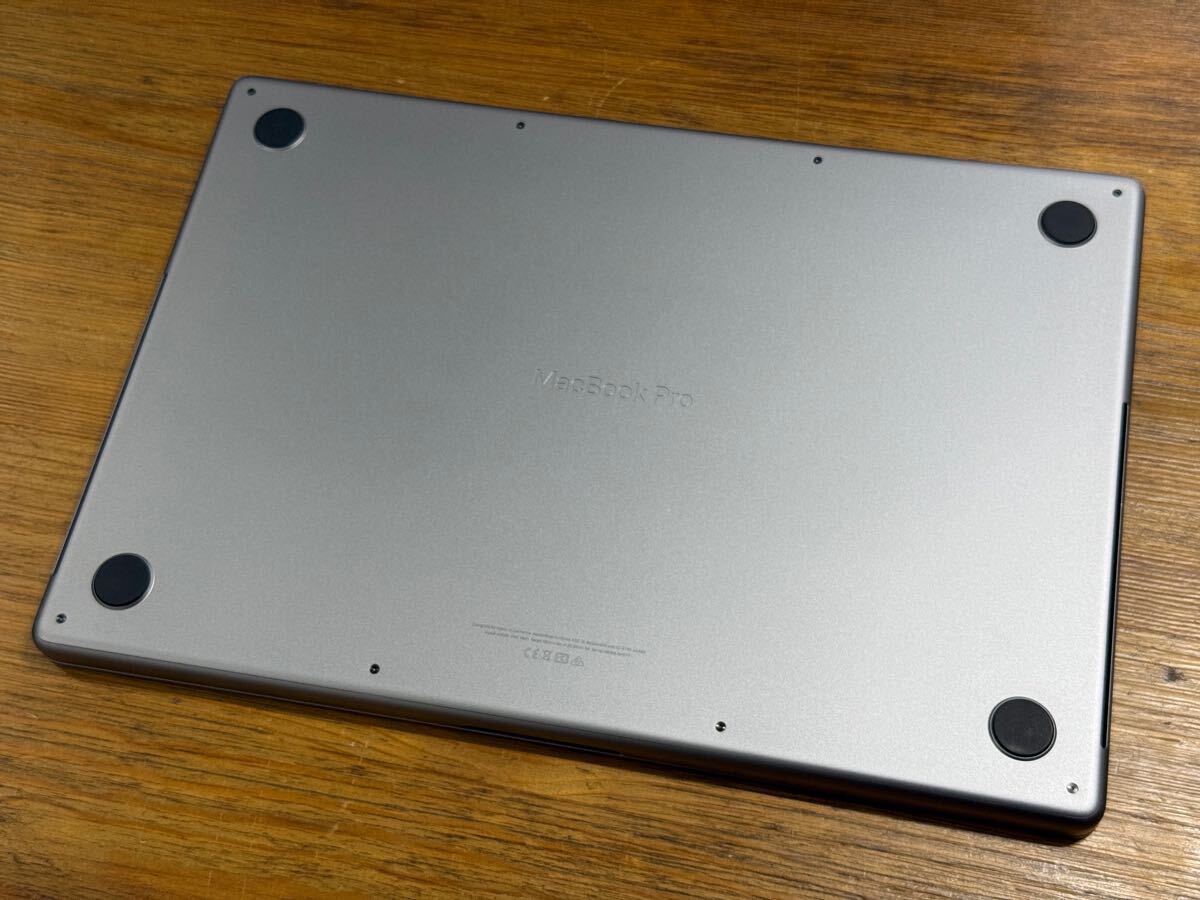 M1 Max フルスペック MacBook Pro 16インチ スペースグレー 10コアCPU / 32コアGPU / 64GB メモリ/ 8TB SSD_8