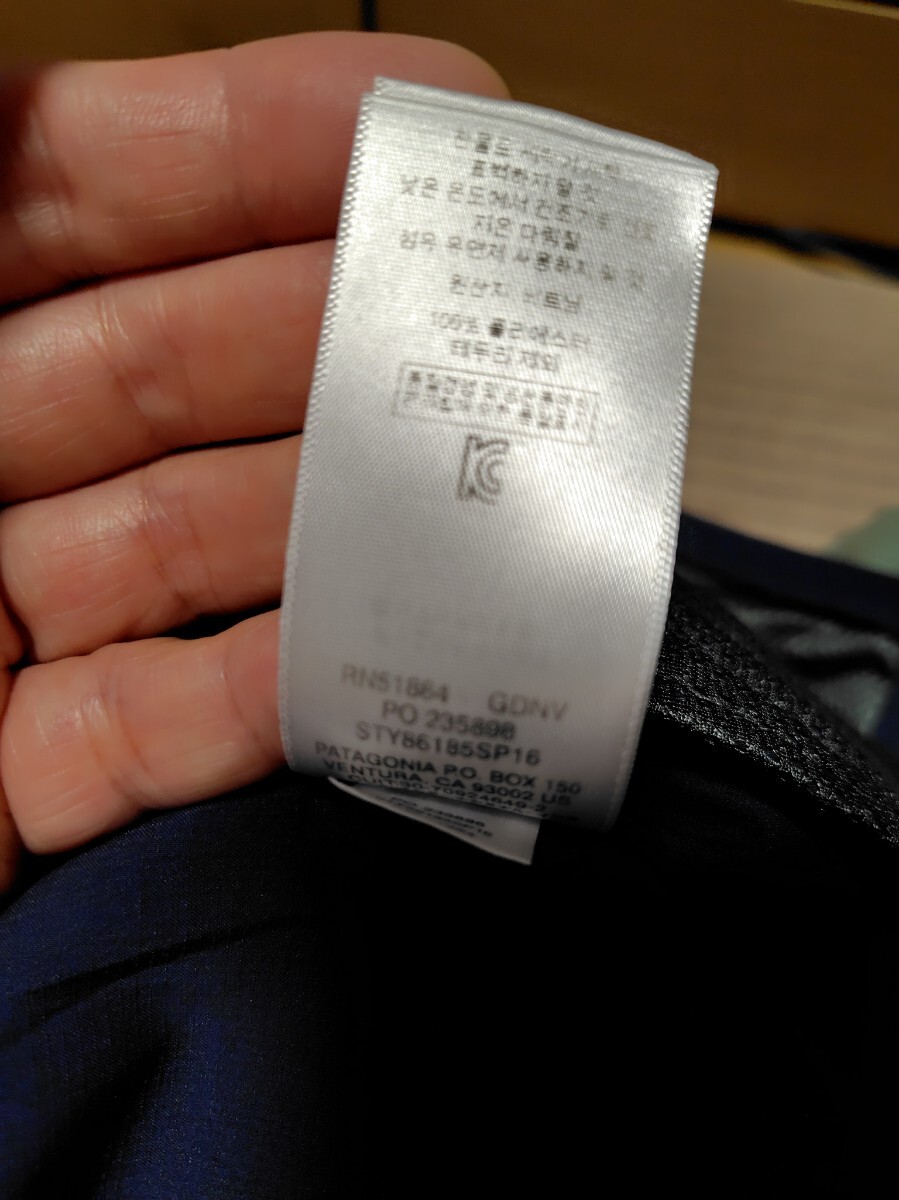 パタゴニア　ストレッチテール プレーニング フーディ メンズМサイズ　カラーネイビーチェック　美品_8