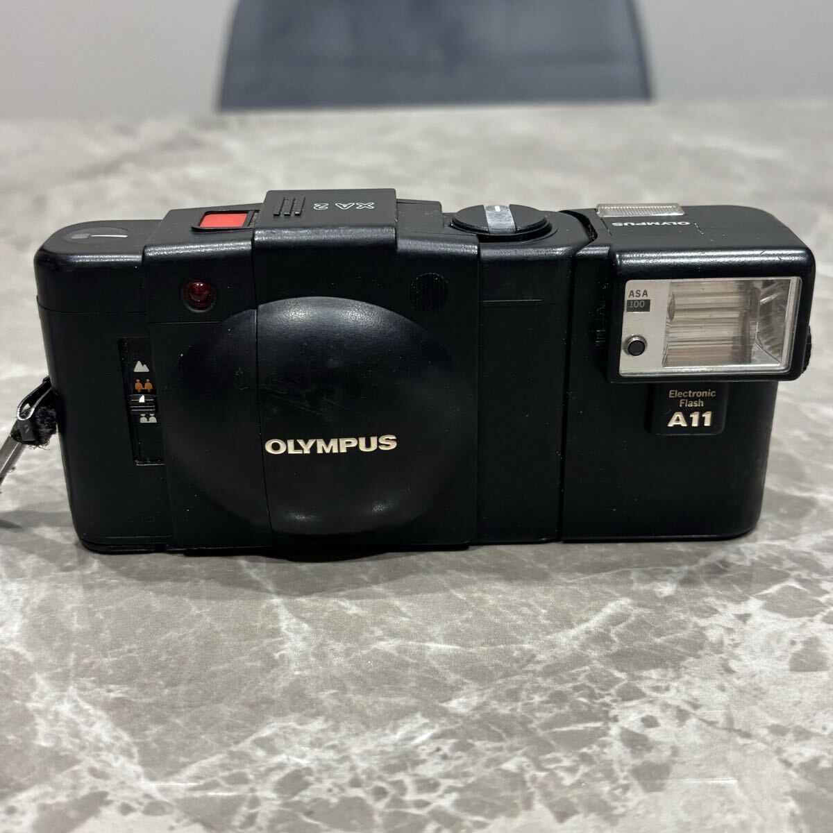 【ジャンク品】OLYMPUS XA2 + A11フラッシュ付き コンパクトフィルムカメラ 動作未確認 現状品_1