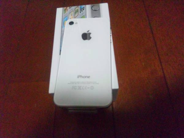 iphone 4s white 64GB　新品未使用_2
