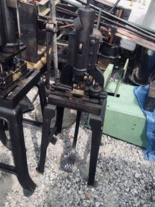 蹴っ飛ばしプレス機　中古　現状渡し C123206 蹴飛ばしプレス 小俣製作所 | 株式会社 小林機械