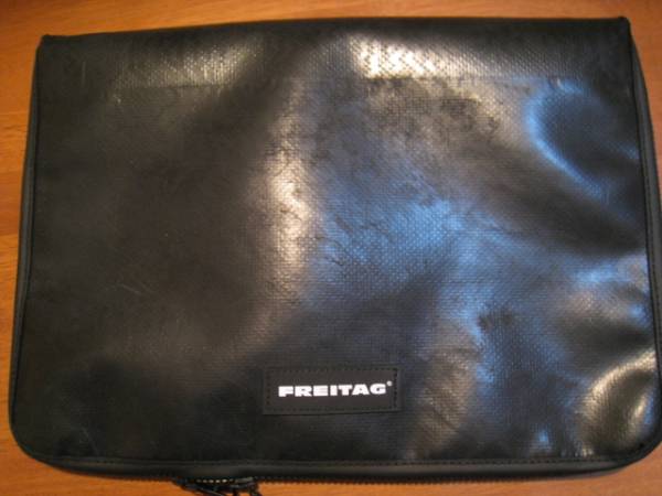 ☆FREITAG F81 MAC SLEEVE 13 フライターグ☆ オールブラック 