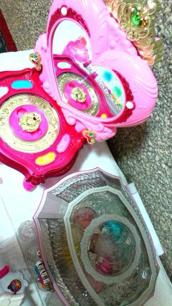 ハートキャッチプリキュア フレッシュプリキュアグッズ4点セット プリキュア 売買されたオークション情報 Yahooの商品情報をアーカイブ公開 オークファン Aucfan Com