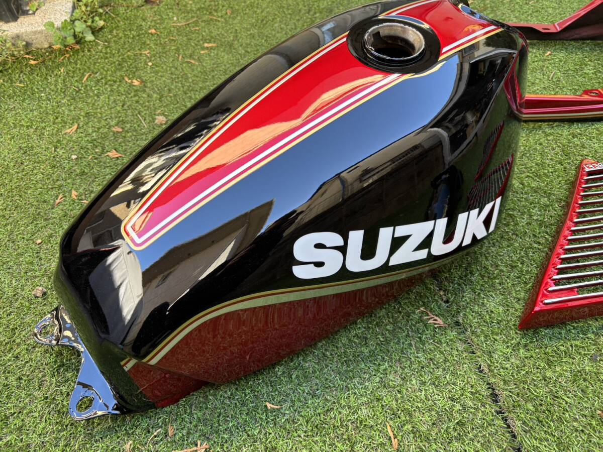 GSX400FSインパルス GSX400F 外装セットニューペイント 未使用 フル