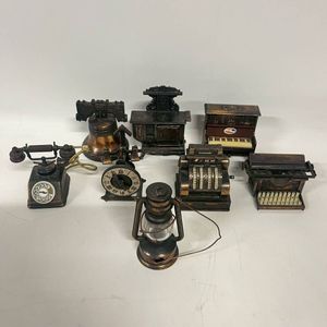 3805 鉄製 鉛筆削り レトロ ミニチュア ミニチュア 鉛筆削りの値段と