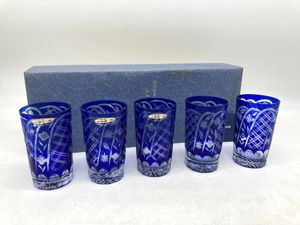 藍色切子 創作ガラスの値段と価格推移は？｜10件の売買データから藍色