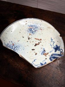 李朝 皿の値段と価格推移は？｜96件の売買データから李朝 皿の価値が