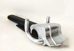 ★美品★ ハンドルロック 盗難防止 防犯グッズ 防犯対策 ステアリングロック 車両盗難防