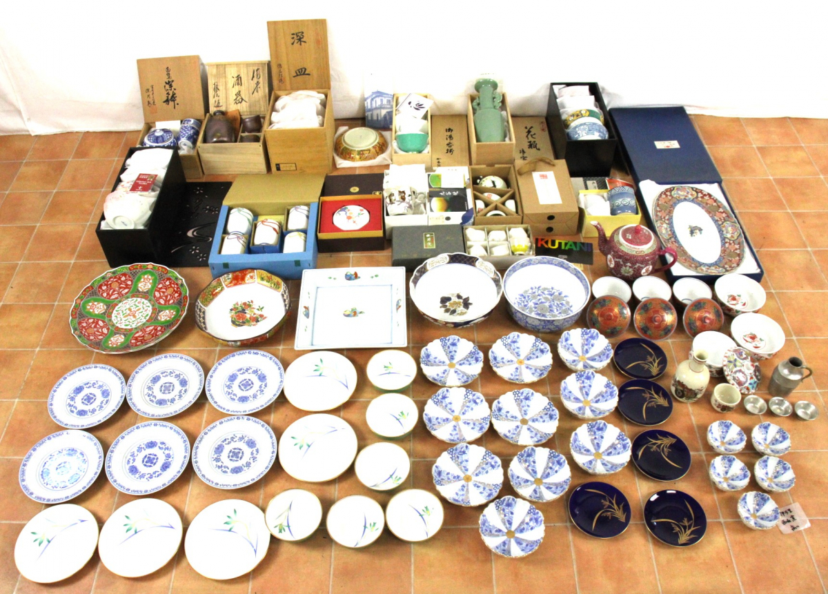 有田焼 仁祥窯の値段と価格推移は？｜17件の売買データから有田焼 仁祥