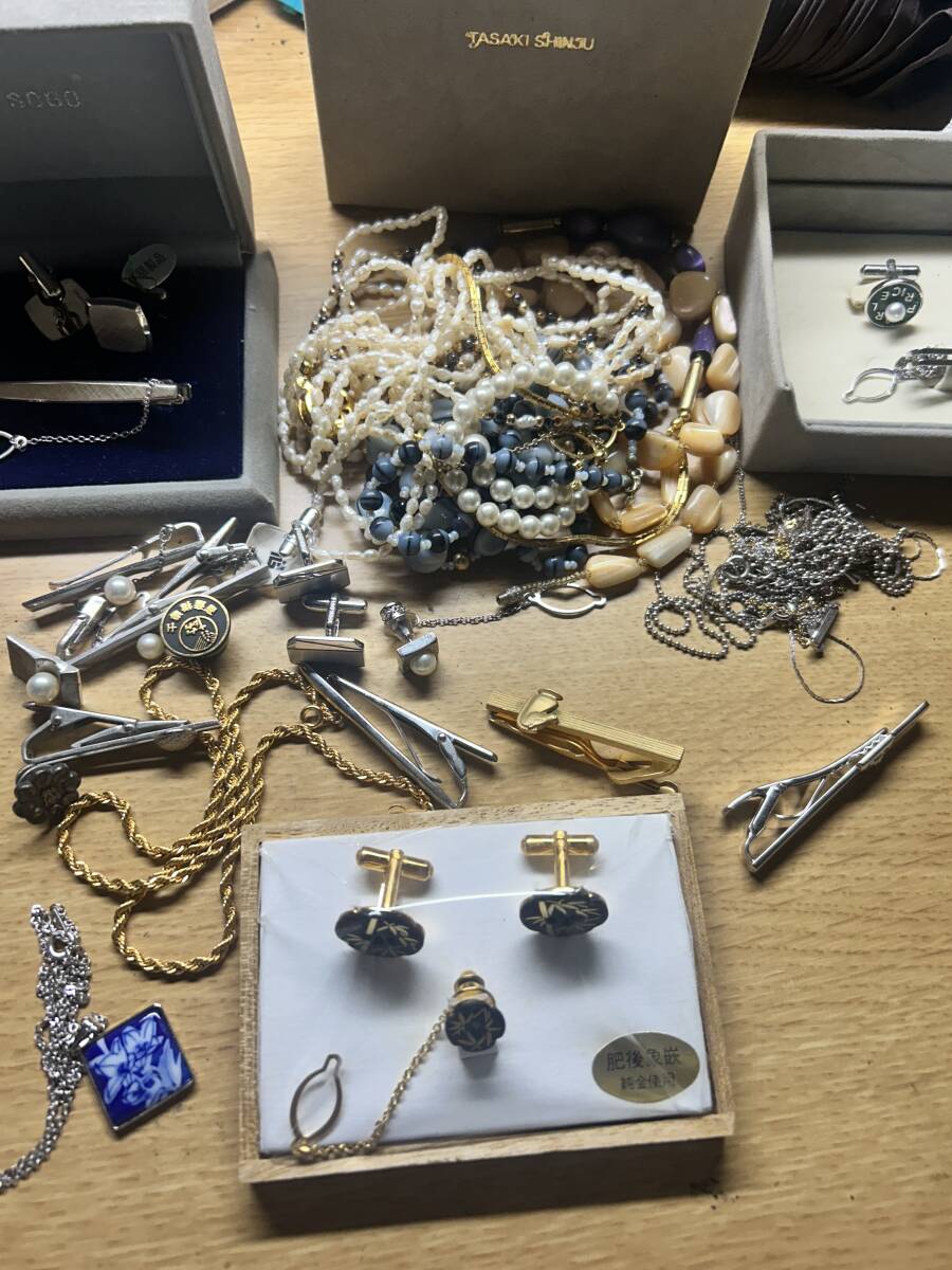 純銀金張の値段と価格推移は？｜18件の売買データから純銀金張の価値が