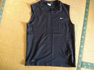 【中古品】NIKE（FITDRI）のフィットネスウエア（タンクトップ）メンズ　ブラック　サイ