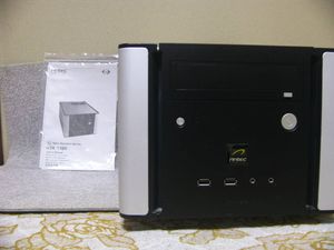 アンテック キューブ型 静音PCケース ■ ANTEC NSK1380 MicroATX