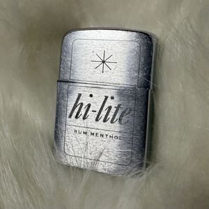 ハイライト Zippoの値段と価格推移は？｜6件の売買データからハイ