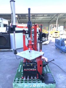 ★東洋精機　AUTOROOX★ タイヤチェンジャー・サポート付き・三相200v・テーブル直径φ~6