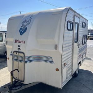 キャンピングトレーラー　インディアナ　TR-4