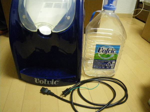 Volvic ボルビック ウォーターサーバー ボルビック ウォータースポーツ 1L