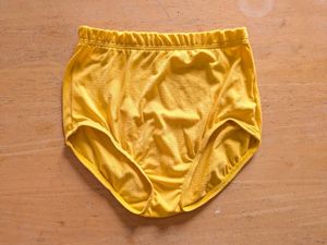 チア アンダースコート 黄色 YOUTH LARGE ブルマ