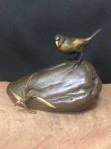 明時代 染付梅花文鳥食壷 箱付 （奈良旧家依頼品）明 時代物