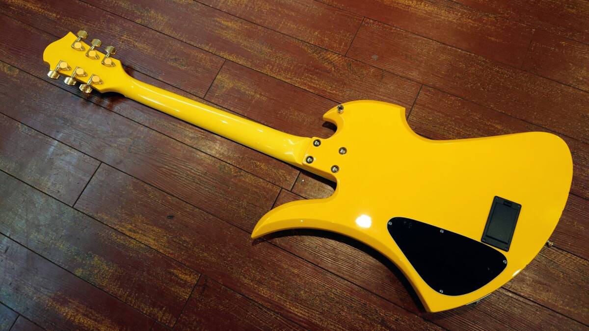 BURNY by FERNANDES】完全調整＆清掃済み美品!!!☆MG-145S HY☆Yellow