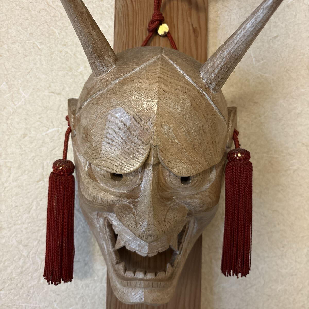 【木彫り】般若 はんにゃ お面 額装 壁掛け 魔除け 厄除け 鬼 能面 般若 壁掛け 木彫 般若面 魔除け 木彫り 面 お面 インテリア 鬼