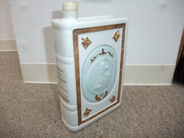 未開封A. Hardy & Cie 「Cognac Fine Napoleon」 cognac fine napoleon by a.hardy & cie book 陶器(コニャック)｜売買