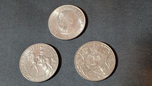 チャーチル メダルの値段と価格推移は？｜3件の売買データから