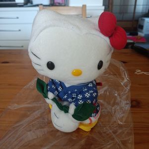 ご当地キティ レアのYahoo!オークション(旧ヤフオク!)の相場・価格を