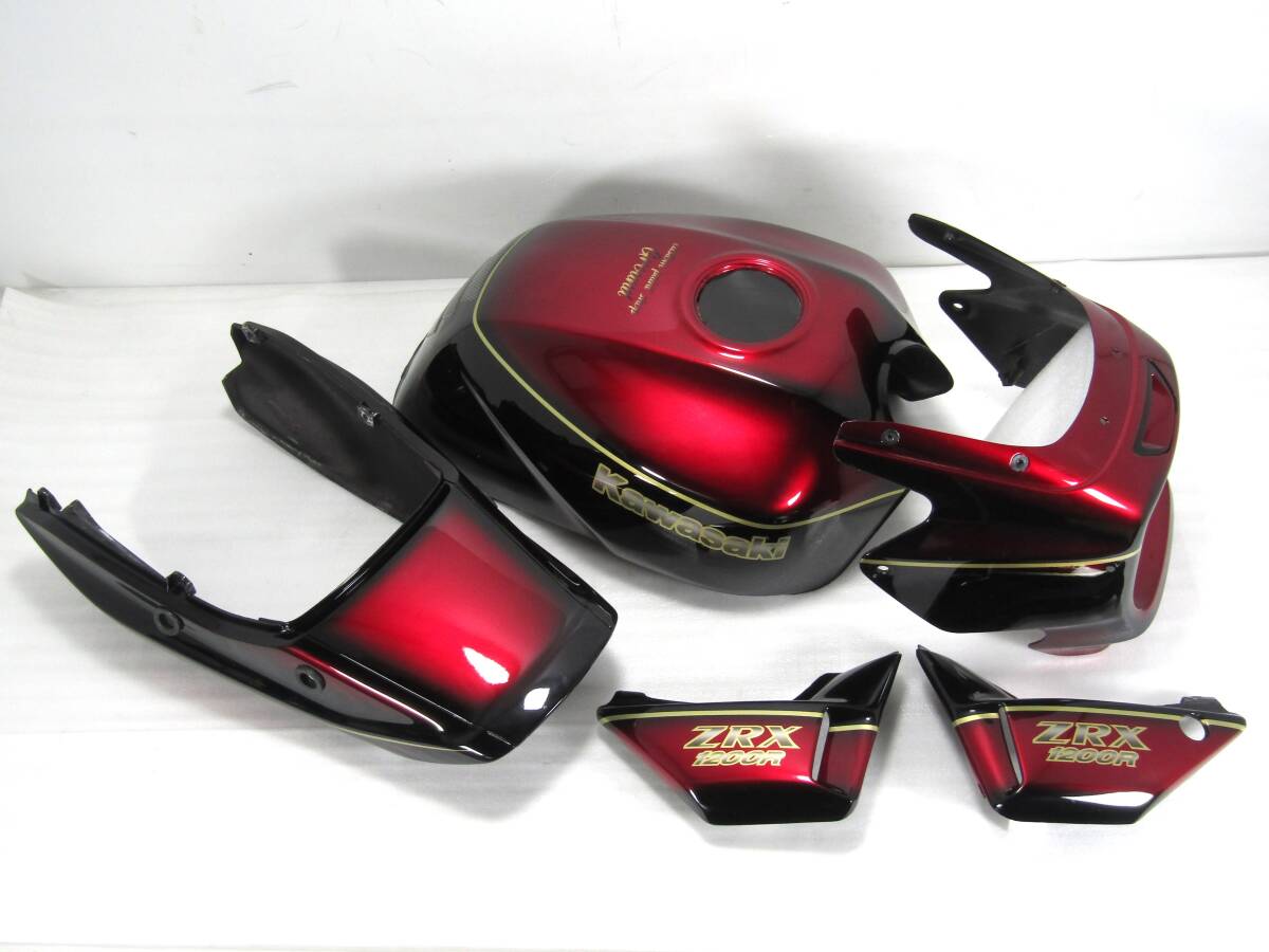 ○○○美品！ ZRX1200R カスタムペイント外装SET タンク.ビキニカウル