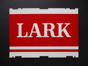 ポスター LARKの値段と価格推移は？｜4件の売買データからポスター