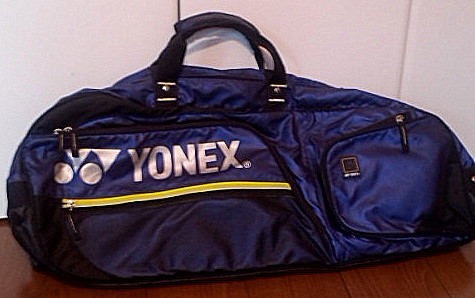 「YONEXヨネックス」バドミントンバック　ネイビーブルー中古品_1