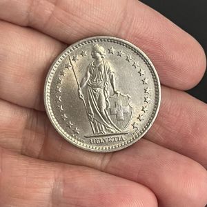 スイスフラン硬貨＊2フラン×100枚=200フラン スイスフラン硬貨＊2フラン×100枚=200フラン 2827. 1968年 スイス 2