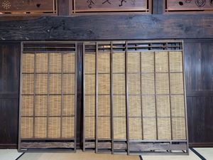 簾戸の値段と価格推移は？｜11件の売買データから簾戸の価値がわかる