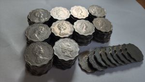 香港 2ドルの値段と価格推移は？｜22件の売買データから香港 2ドルの