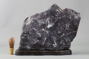 梅花石の値段と価格推移は？｜23件の売買データから梅花石の価値が