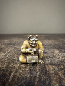 妖怪 根付の値段と価格推移は？｜52件の売買データから妖怪 根付の価値