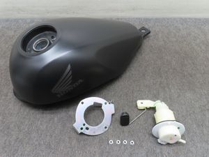 レブル250 純正タンクの値段と価格推移は？｜4件の売買データから