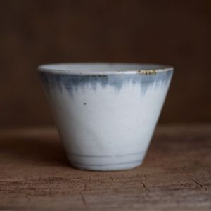 ぐい呑の値段と価格推移は？｜2054件の売買データからぐい呑の価値が