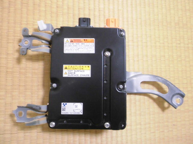 プリウス ボルテージ インバーターの値段と価格推移は？｜2件の売買
