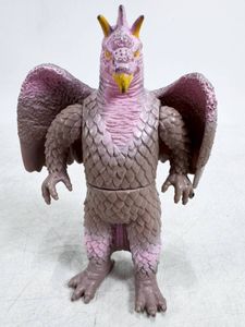 ウルトラ怪獣 ソフビ 日本製の値段と価格推移は？｜48件の売買データ