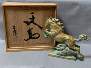 馬ブロンズの値段と価格推移は？｜16件の売買データから馬ブロンズの