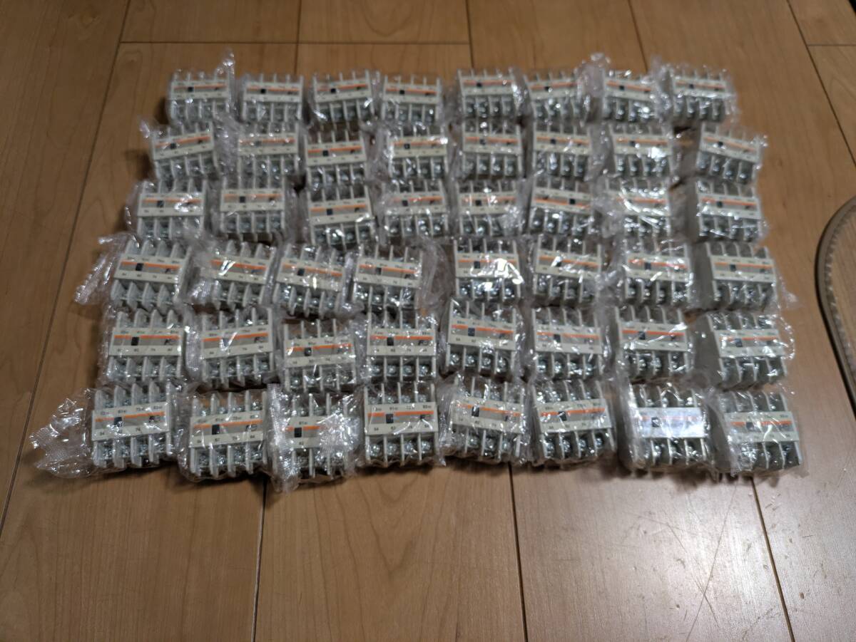 富士電機 電磁開閉器の値段と価格推移は？｜59件の売買データから富士